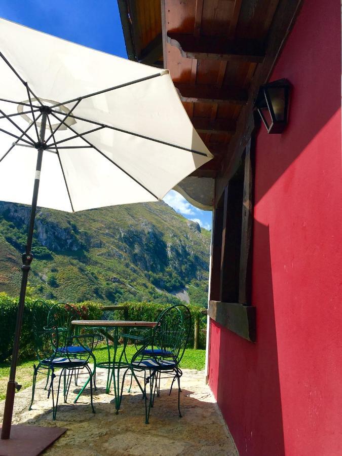 Casa Rural La Riba Sames Zewnętrze zdjęcie