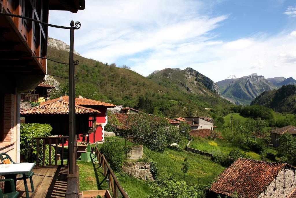 Casa Rural La Riba Sames Zewnętrze zdjęcie