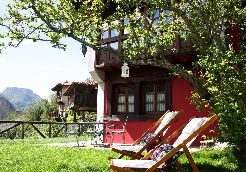 Casa Rural La Riba Sames Zewnętrze zdjęcie