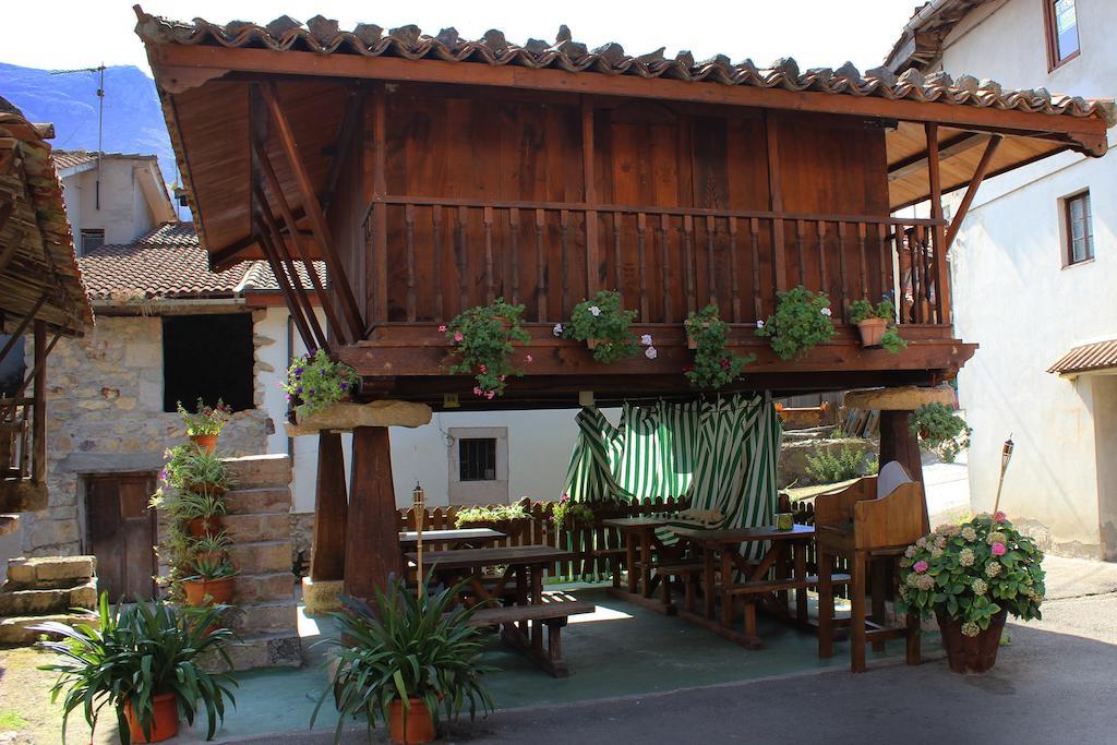 Casa Rural La Riba Sames Zewnętrze zdjęcie