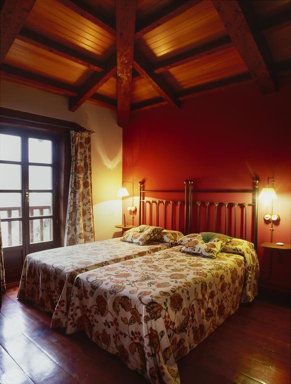 Casa Rural La Riba Sames Zewnętrze zdjęcie