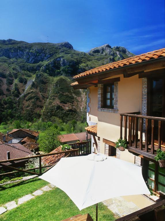 Casa Rural La Riba Sames Zewnętrze zdjęcie