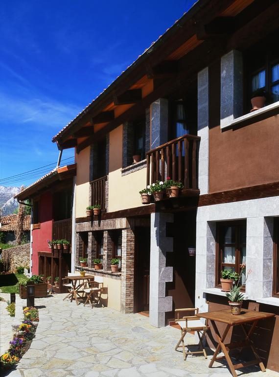 Casa Rural La Riba Sames Zewnętrze zdjęcie